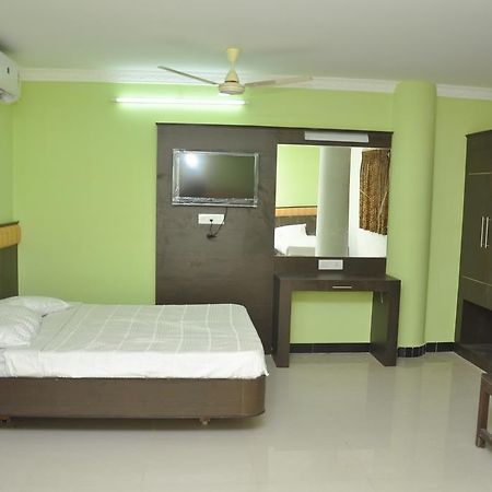 Jeyam Residency, Kumbakonam Hotell Rum bild