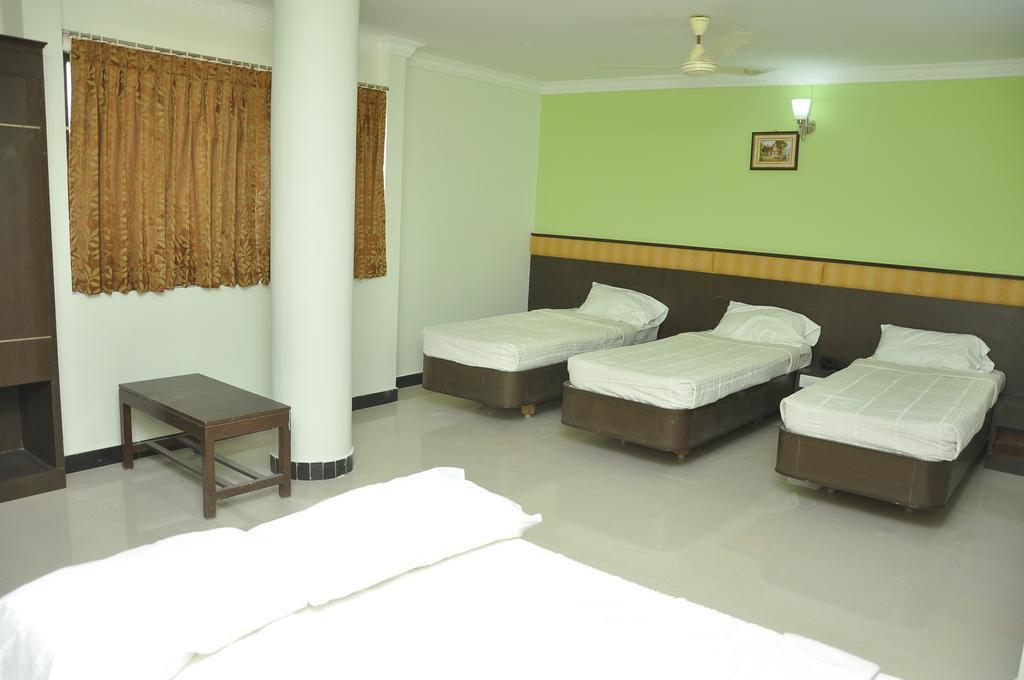 Jeyam Residency, Kumbakonam Hotell Exteriör bild