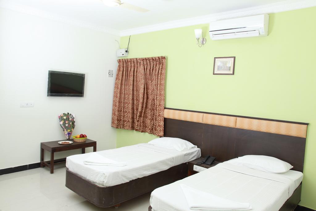 Jeyam Residency, Kumbakonam Hotell Exteriör bild
