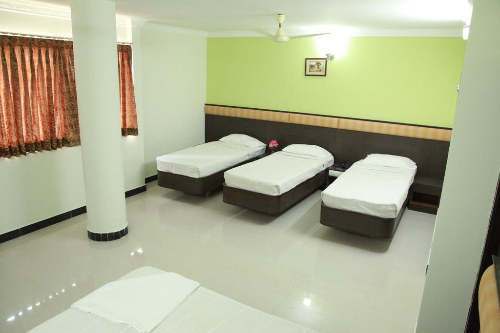 Jeyam Residency, Kumbakonam Hotell Rum bild